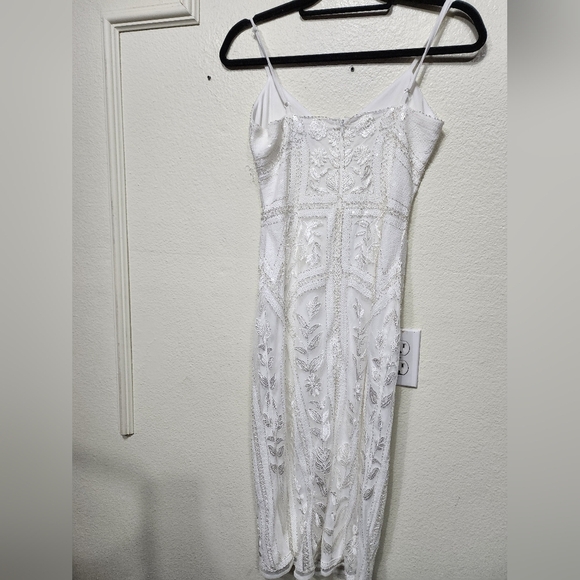Lulus Alluring Interest White Sequin Embroidered Sleeveless Midi Dress S Wedding - Picture 9 of 11